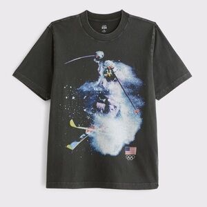Abercrombie & Fitch Black Vintage Inspired Ski Graphic Tee